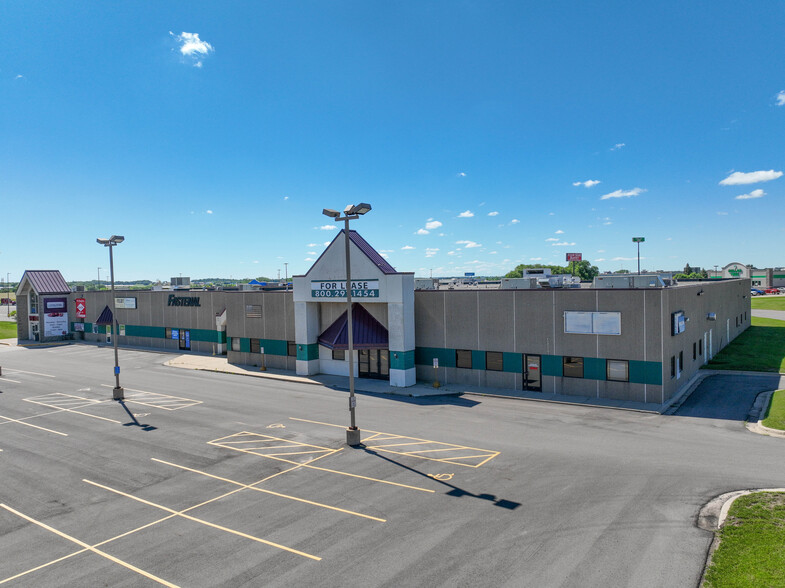 More Photos Of 1227 Timberlane Dr, Sauk Centre General Retail For Sale