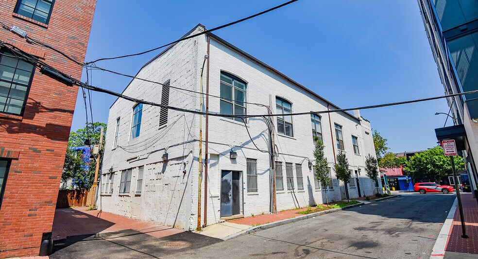 More Photos Of 918-922 U St NW, Washington Office For Sale