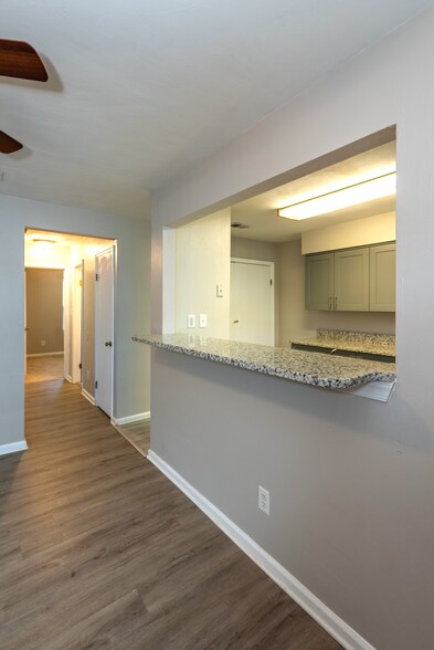More Photos Of 2111 Pretty Lake Ave, Norfolk Apartments For Sale