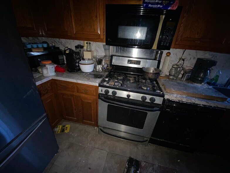 More Photos Of 963 Bergen St, Brooklyn Apartments For Sale