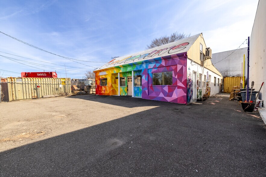 More Photos Of 22 Leonard St, Norwalk Storefront Retail Office For Sale