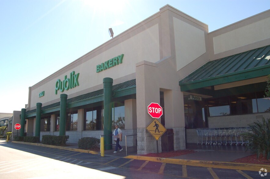 More Photos Of 13365-13539 US Highway 1, Sebastian Storefront For Lease