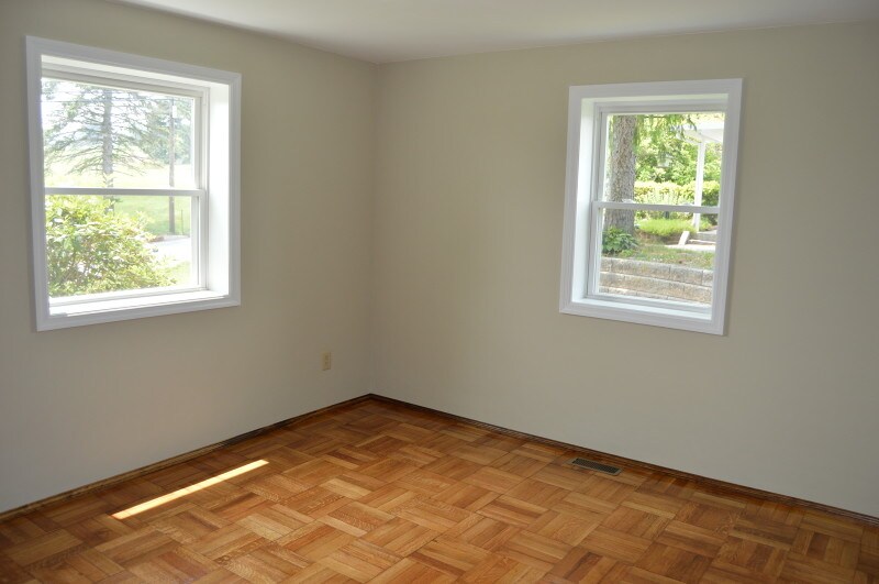 More Photos Of 1-8 Manor Dr, Hampton Medical For Sale