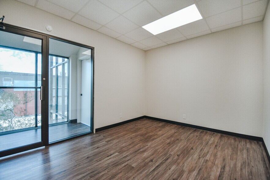 More Photos Of 4104 Houston Hwy, Victoria General Retail For Sale