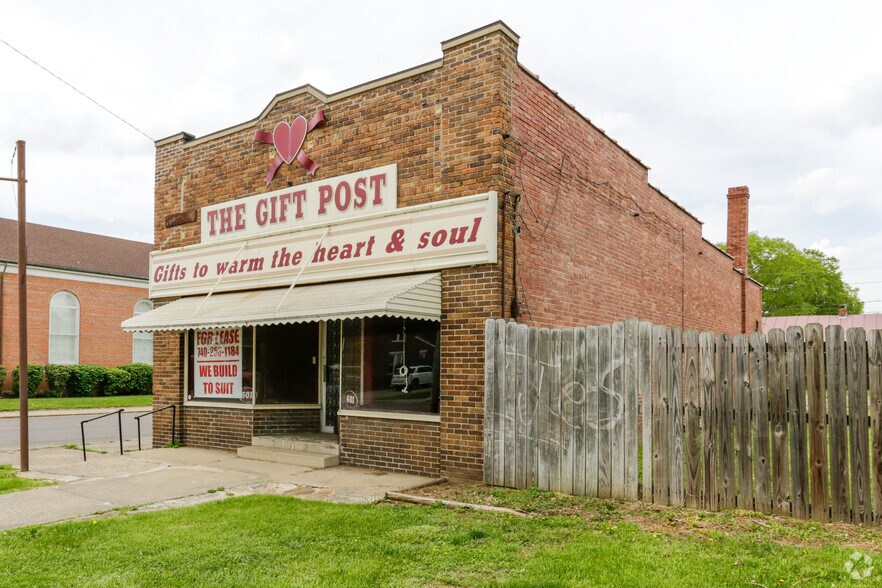 More Photos Of 601 E Main St, Chillicothe Storefront For Lease