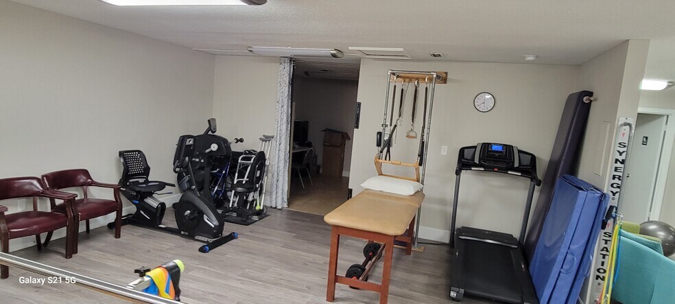 More Photos Of 1015 N Stone St, Deland Medical For Lease