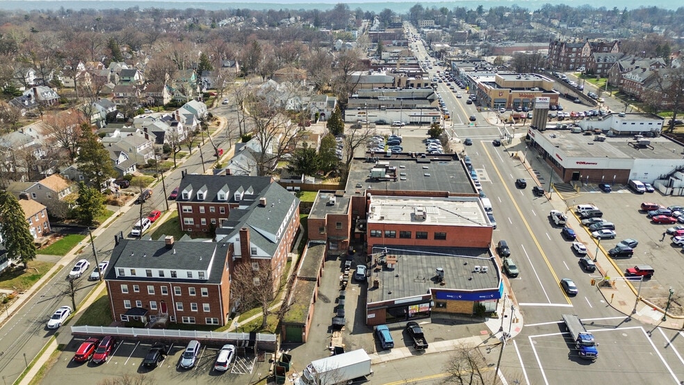 More Photos Of 545-553 Cedar Ln, Teaneck Office For Sale