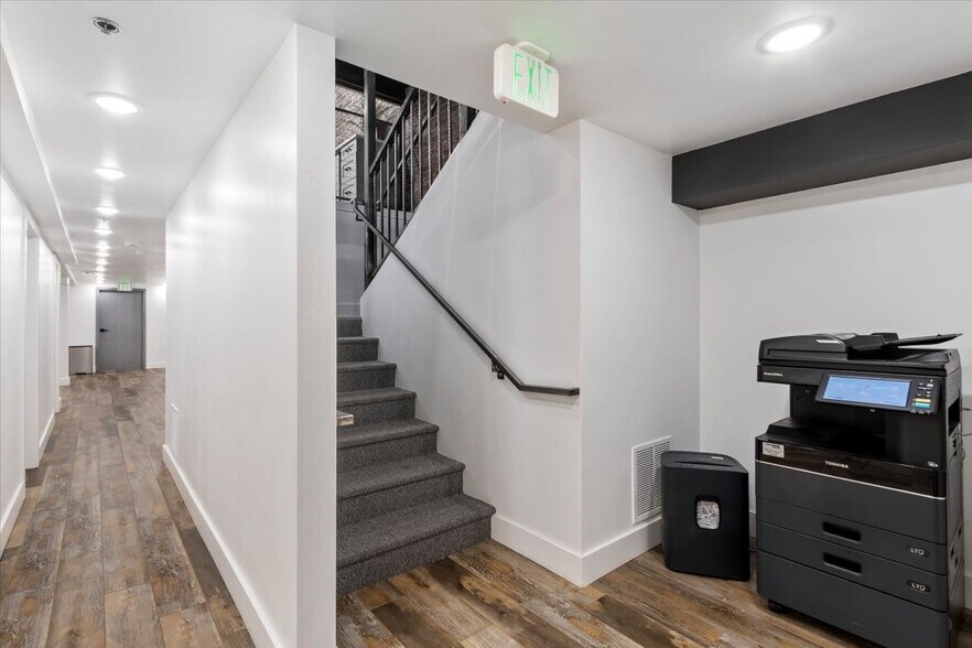 More Photos Of 147 Main Ave E, Twin Falls Office For Lease