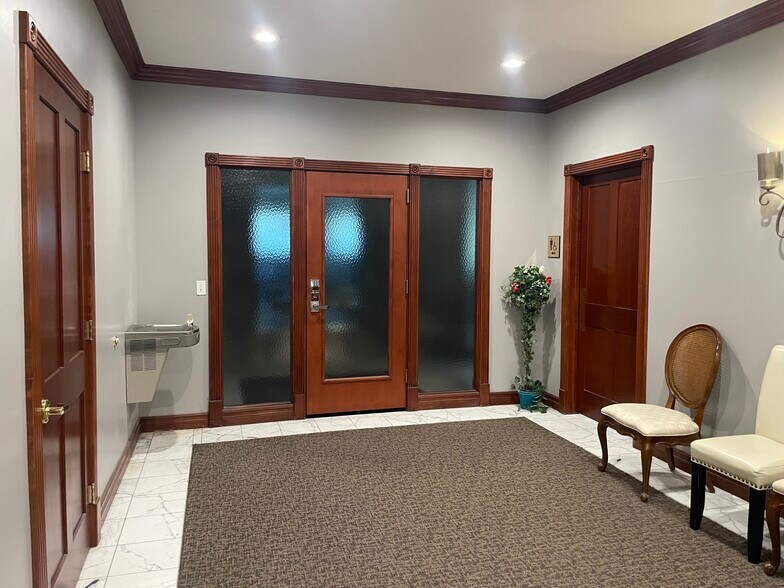 More Photos Of 3550 N University Ave, Provo Medical For Lease