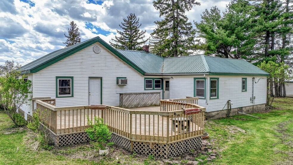 More Photos Of W15282 & W15304 State Highway 64, Gilman Lodge Meeting Hall For Sale