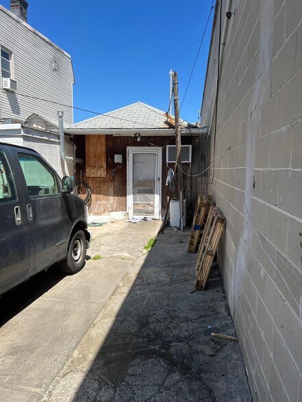 More Photos Of 1221 Springfield Ave, Irvington General Retail For Sale