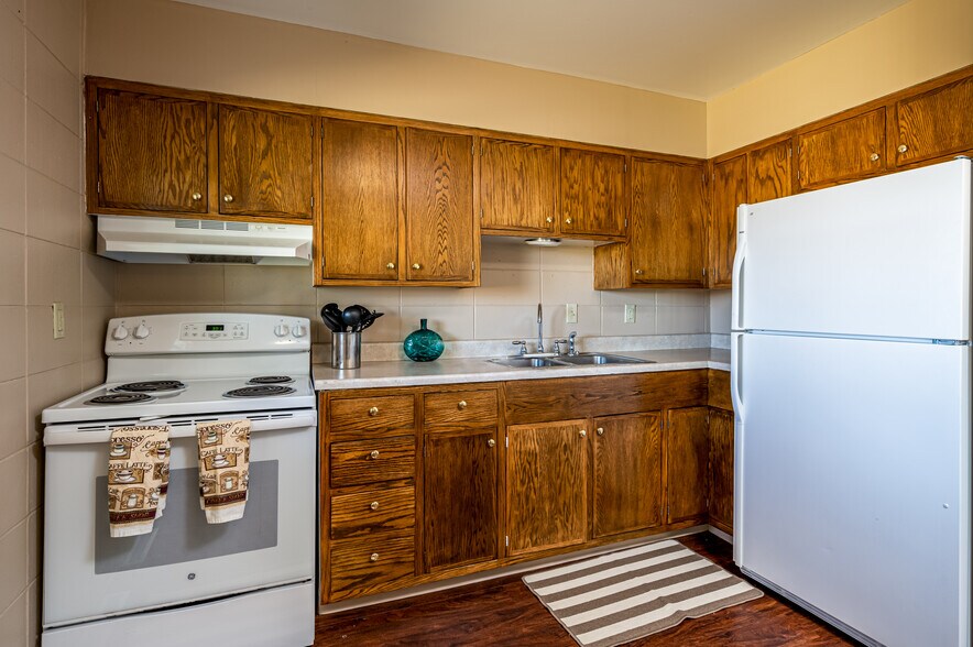 More Photos Of 12438 Road 129, Alliance Lodge Meeting Hall For Lease