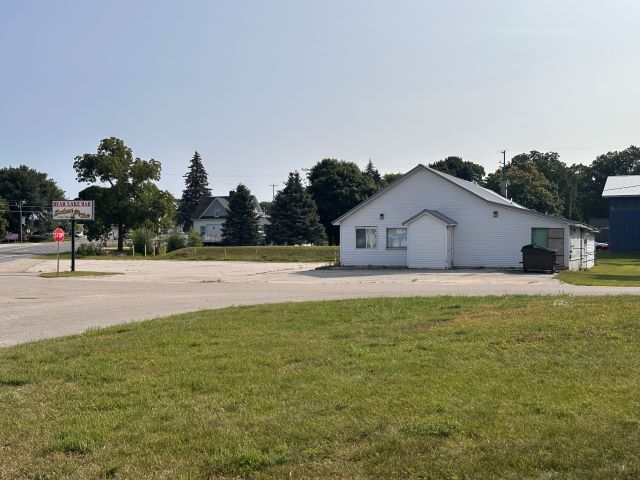 More Photos Of 12323 Maple St, Bear Lake Storefront Retail Residential For Sale