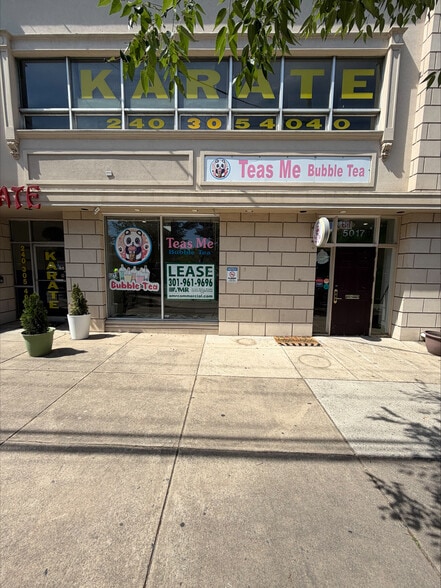 Primary Photo Of 5017 Wilson Ln, Bethesda Storefront For Lease
