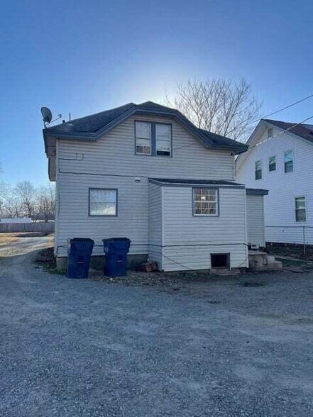 More Photos Of 109 S Brown St, Vinita Apartments For Sale