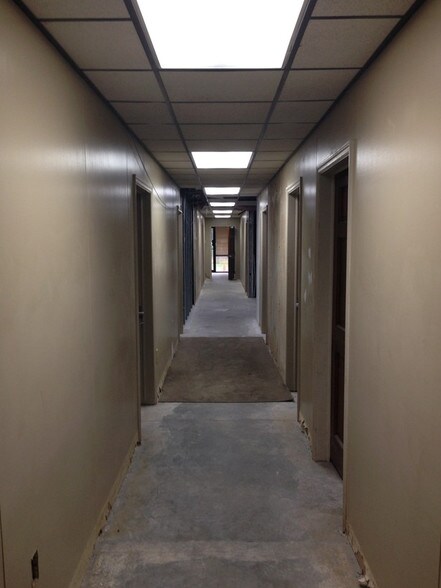 More Photos Of 115 Davis Cir SW, Marietta Food Processing For Lease