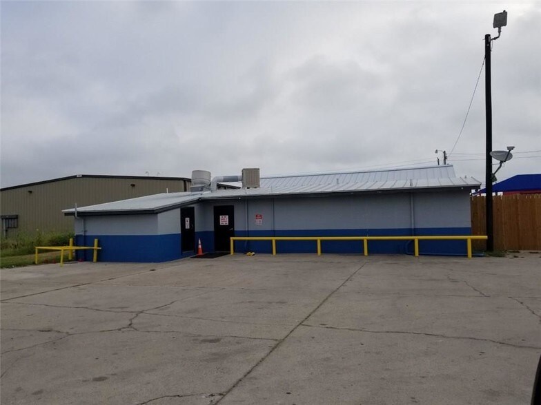 More Photos Of 2627 HWY 361, Ingleside Restaurant For Sale