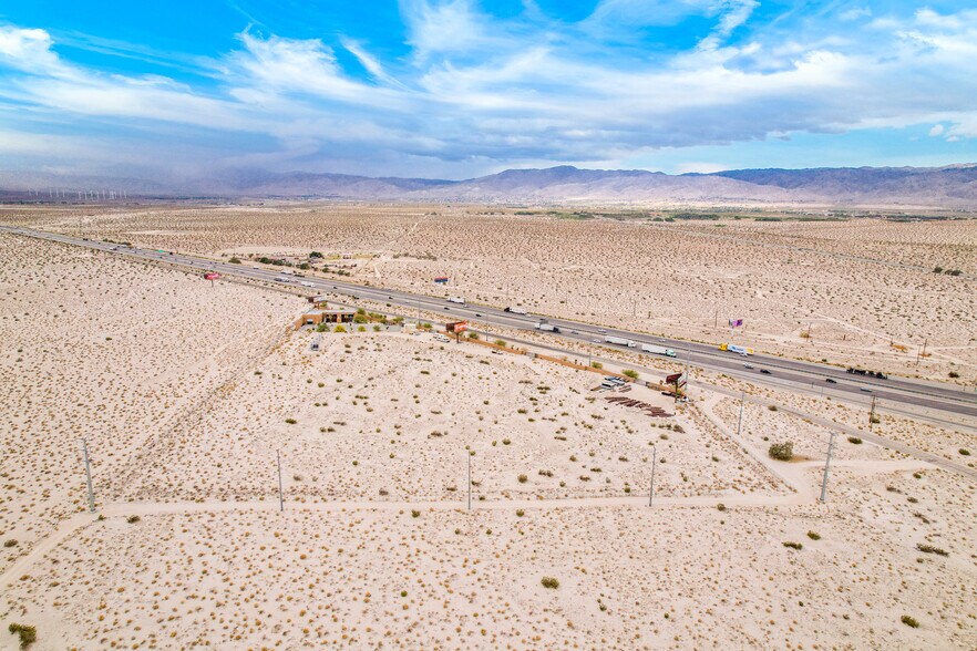 More Photos Of 3301 Micro Pl, Palm Springs Manufacturing For Lease