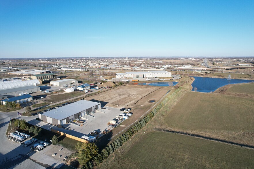 More Photos Of 4405 SE Beisser Dr, Grimes Industrial For Sale