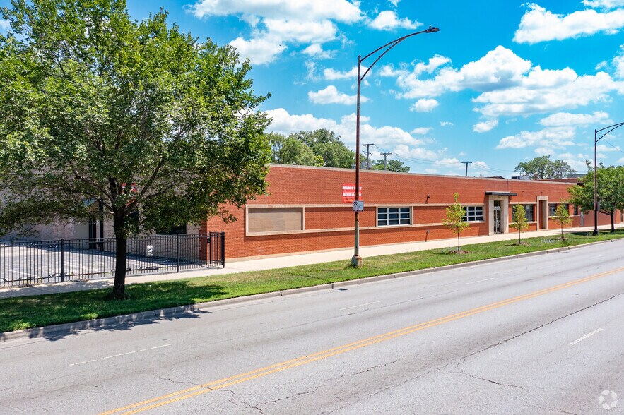 Primary Photo Of 4025-4039 S Western Blvd, Chicago Warehouse For Lease