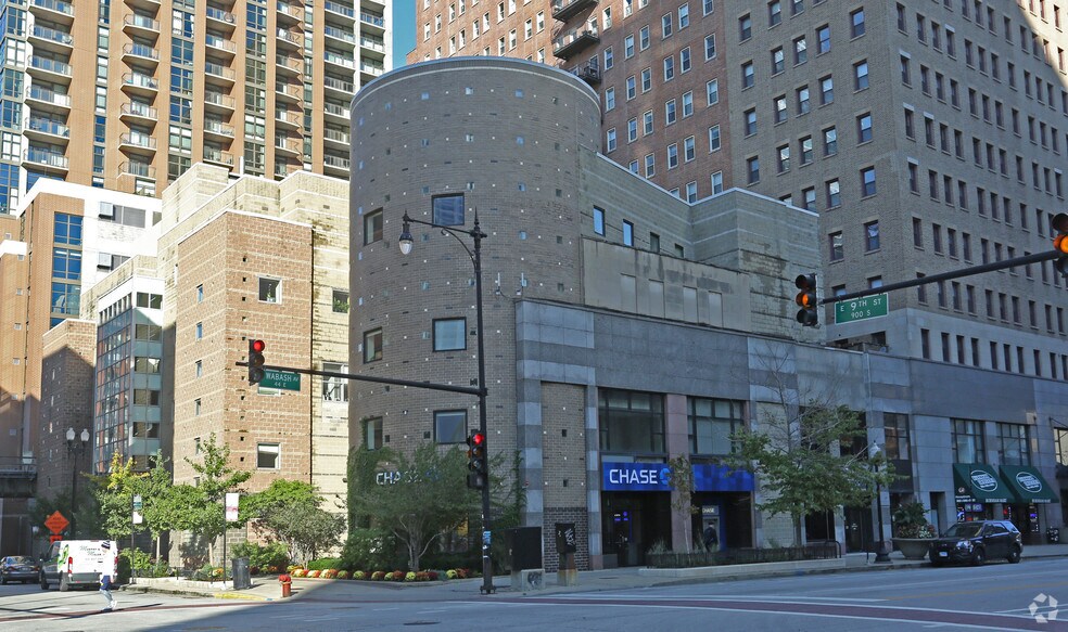 More Photos Of 850 S Wabash Ave, Chicago Office For Lease