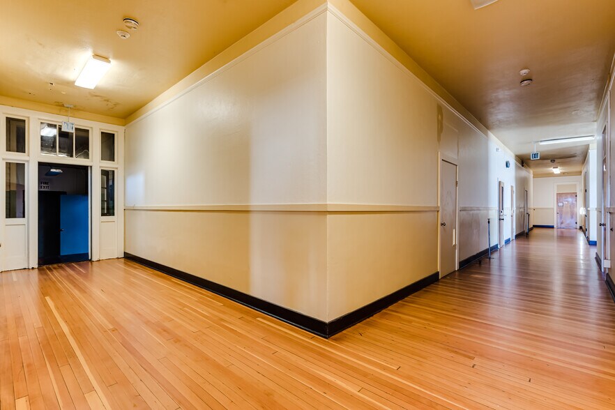 More Photos Of 80304 Old Lorane Hwy, Eugene Lodge Meeting Hall For Sale