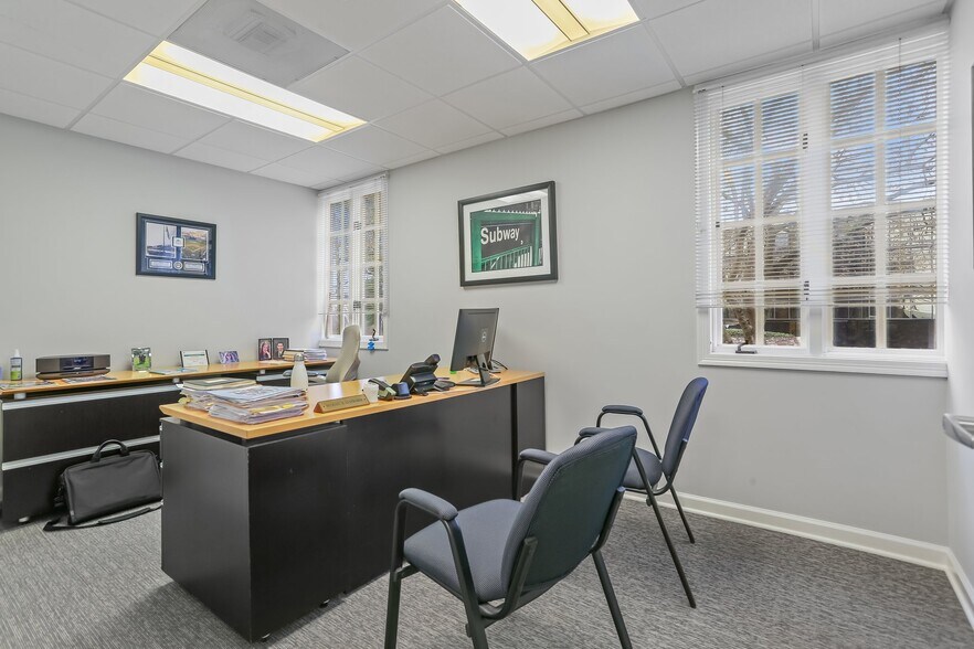 More Photos Of 320 Post Rd W, Westport Office For Lease