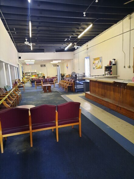 More Photos Of 312 Delaware Street, Leavenworth Restaurant For Sale