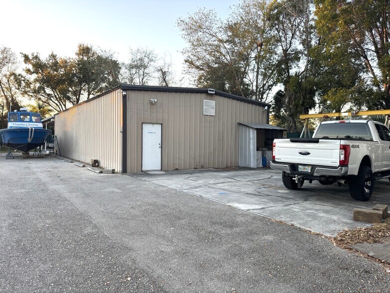 More Photos Of 1245 River Rd, N Fort Myers Industrial For Sale