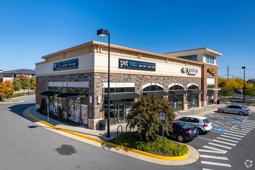 More Photos Of 1531-1539 S Pleasant Valley Rd, Winchester Freestanding For Lease