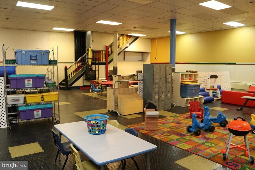 More Photos Of 101 W Mount Pleasant Ave, Philadelphia Daycare Center For Sale