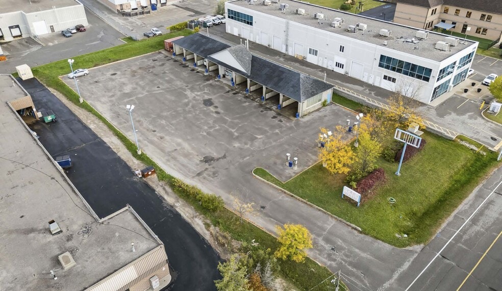 More Photos Of 1185 Stellar Dr, Newmarket Carwash For Sale