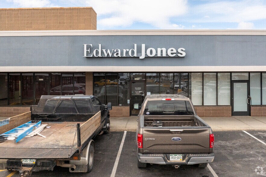 More Photos Of 1350 W Main St, Sterling Unknown For Lease