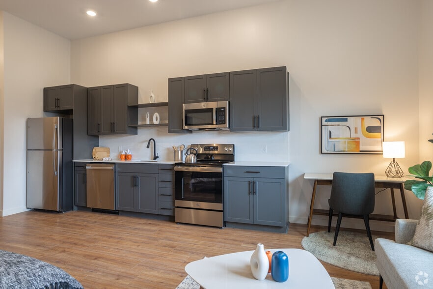 More Photos Of 75 Canal St, Manchester Apartments For Lease