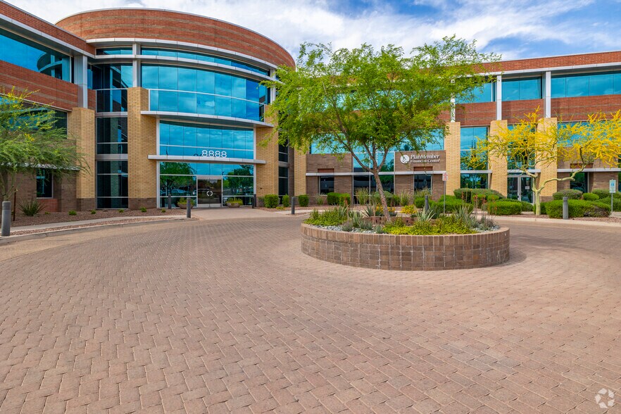 More Photos Of 8888 E Raintree Dr, Scottsdale Office For Lease