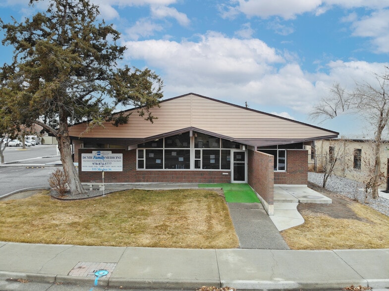 More Photos Of 555 Meeker St, Delta Medical For Lease