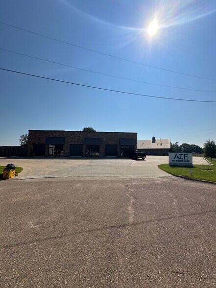 More Photos Of 104 Hazelton Cv, Gluckstadt Light Distribution For Lease