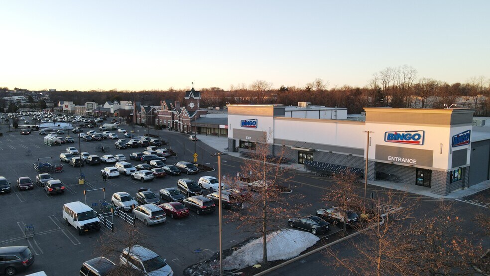 More Photos Of 1-170 Spring Valley Market Pl, Spring Valley Unknown For Sale