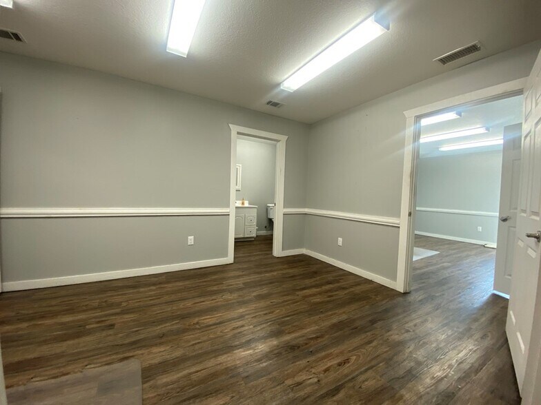 More Photos Of 101 Old Dairy Rd, Ailey Warehouse For Sale