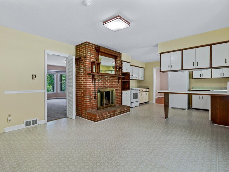 More Photos Of 21 Parker Cove Rd, Weaverville Land For Sale