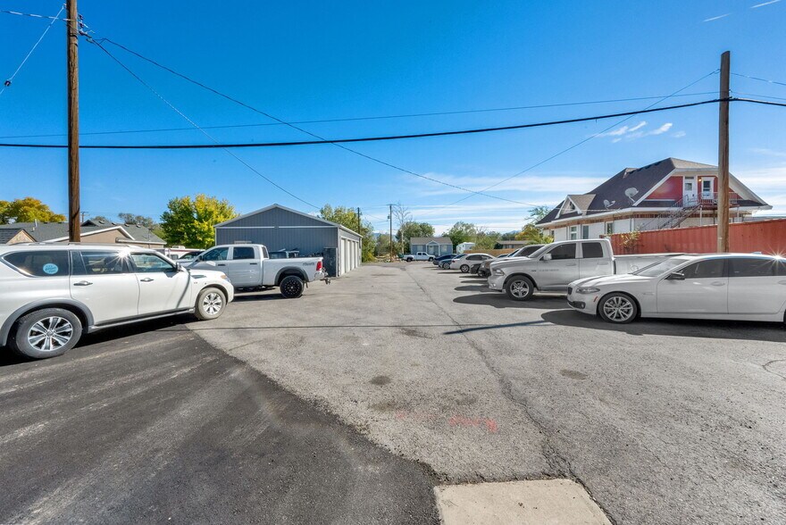 More Photos Of 51 N Hale St, Grantsville Auto Repair For Sale