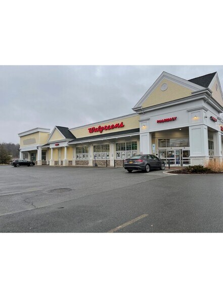 Primary Photo Of 84 N Plank Rd, Newburgh Storefront For Lease