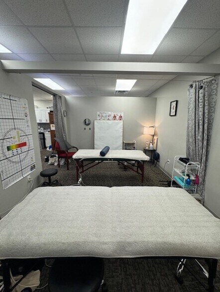 More Photos Of 7341 Office Park Pl, Melbourne Office Residential For Lease