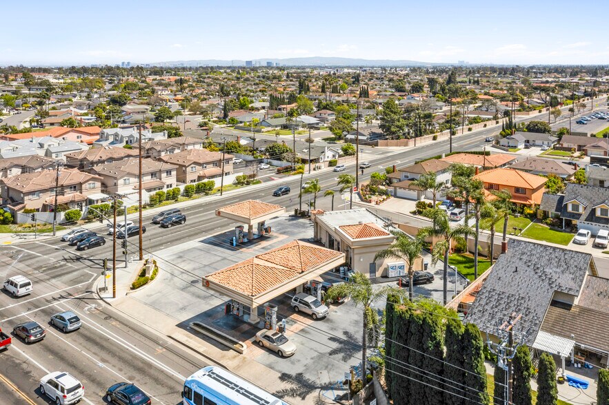 More Photos Of 11470 Edinger Ave, Fountain Valley Service Station For Sale