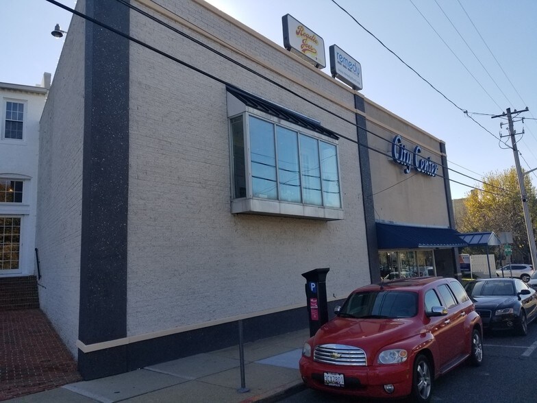 More Photos Of 213 W Main St, Salisbury Office For Lease