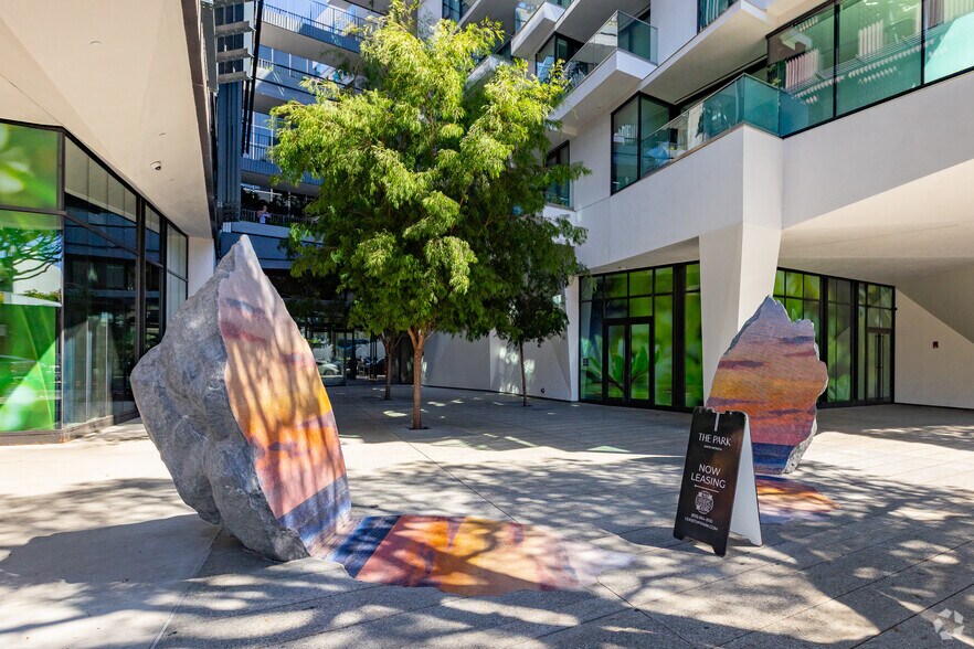More Photos Of 500 Broadway, Santa Monica Apartments For Lease