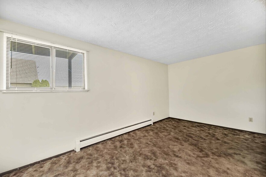 More Photos Of 2612 Pioneer Trl, Sandusky Apartments For Sale