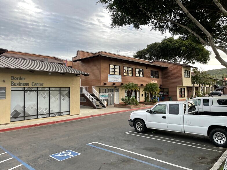 More Photos Of 4630 Border Village Rd, San Ysidro Office For Lease