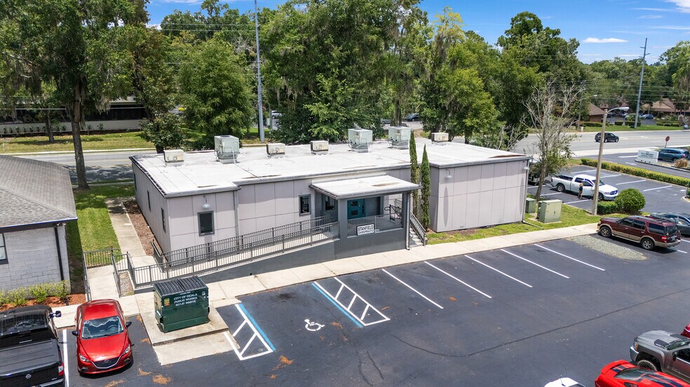 More Photos Of 2300 SE 17th St, Ocala Office For Sale