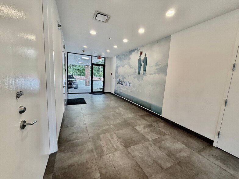 More Photos Of 55 Old Post Rd No 2, Greenwich Office For Lease